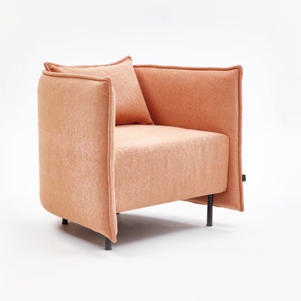 CLOP1_PEACH_3QTR_HR-2