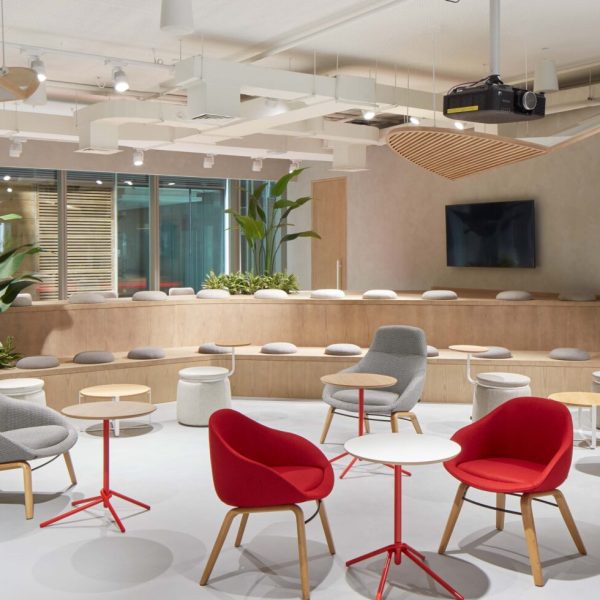 TAKEDAPHARMACEUTICALS_ALCHBWD_KNO550D_LASSTTAB_TRA600D_LR-1920x980