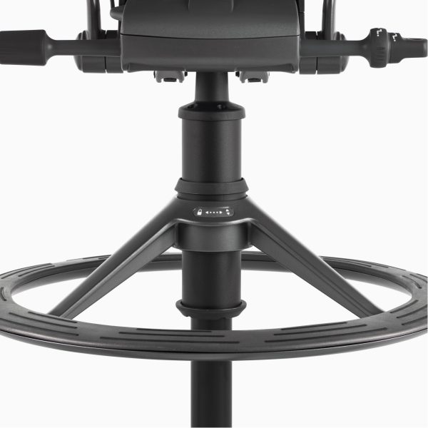 it_prd_ovw_aeron_stool_03.jpg.rendition.1201.1201