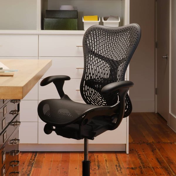 it_prd_ovw_mirra_2_stool_01.jpg.rendition.1600.1200