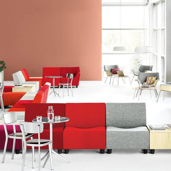 uw_prd_ovw_swoop_lounge_furniture_02.jpg.rendition.1920.1920